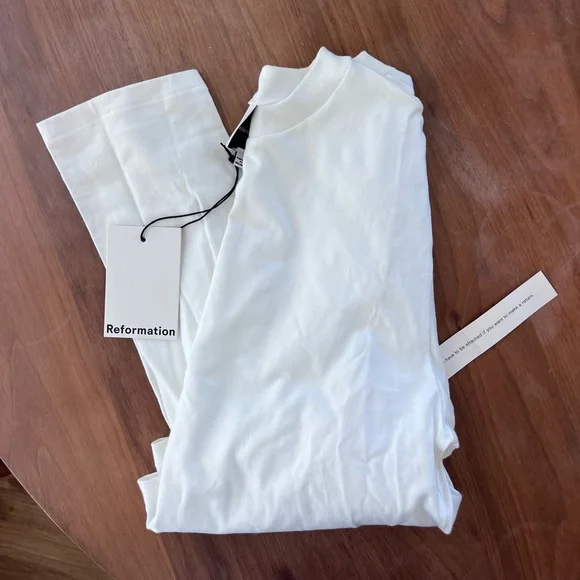 Reformation Asher Cropped Oversized long sleeve tee - Picture 5 of 5